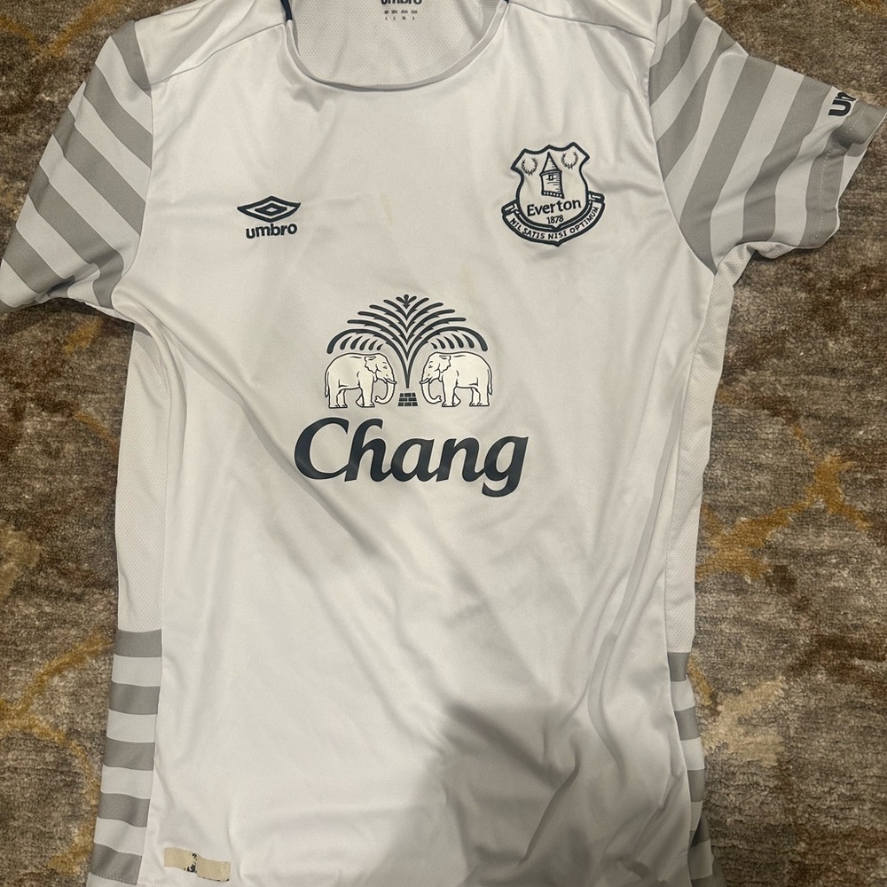 VINTAGE PREMIER LEAGUE EVERTON JERSEY